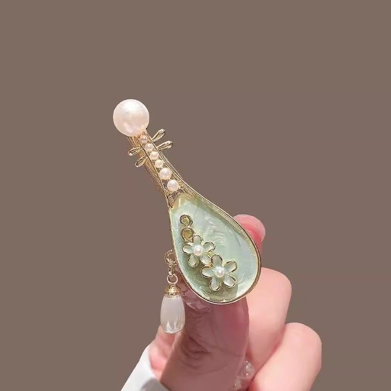 Chinese-Style Rose Pipa Hair Clip - Vintage Hanfu Floral Barrette