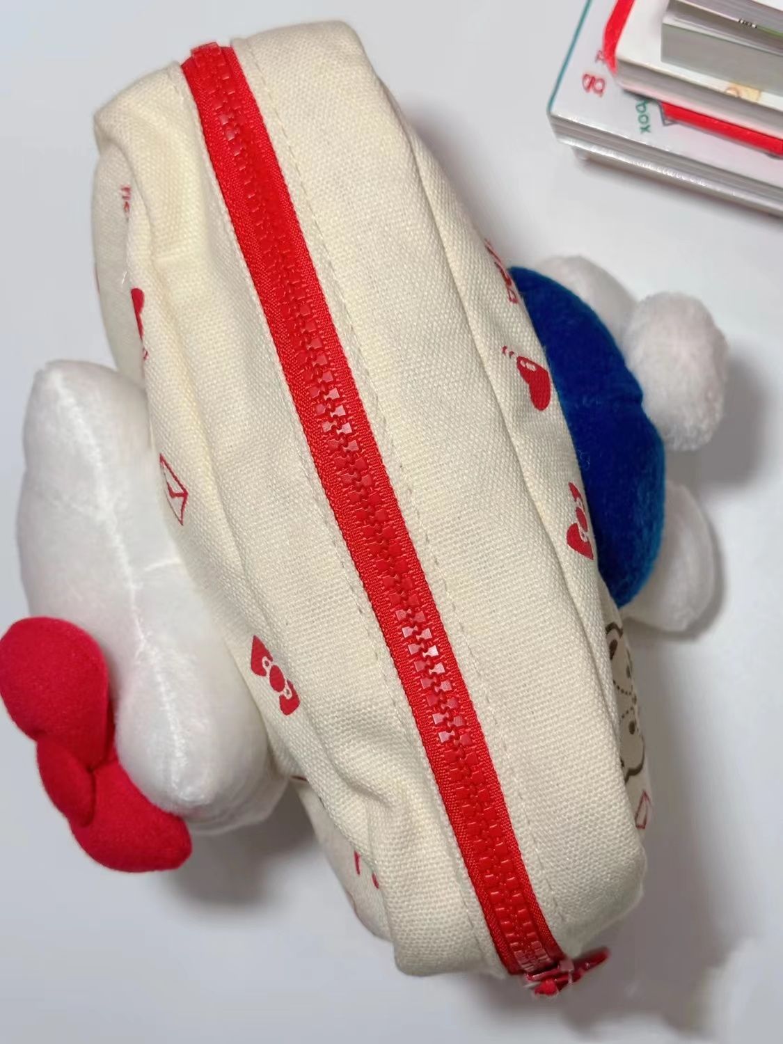 Hello Kitty Large Capacity Pencil Case, Kawaii Single-Layer Stationery Organizer Pouch